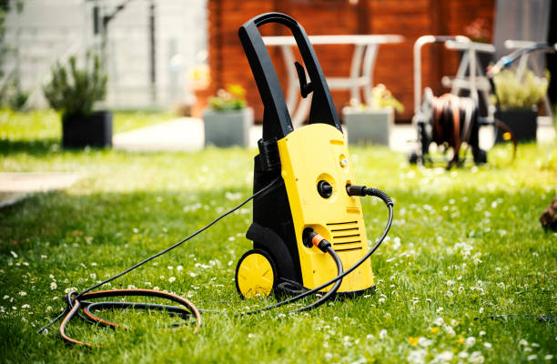 Best Sign and Awning Cleaning  in Elgin, OR